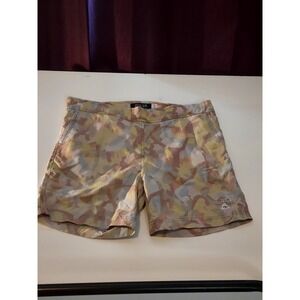 Swim Trunks Mens Size Small Camo with zip pockets, lined